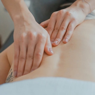 evolve salon & spa based in Watford back massage
